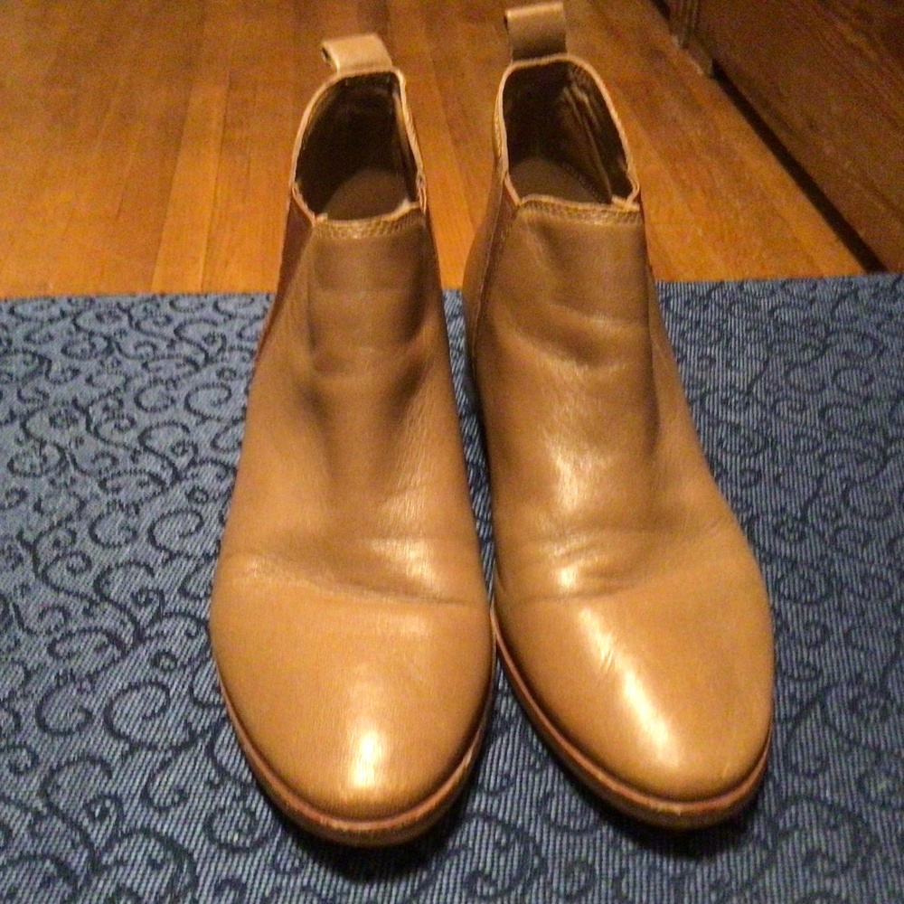 MICHAEL KORS Tan Leather Low Ankle Boot with Gold Heel Accent